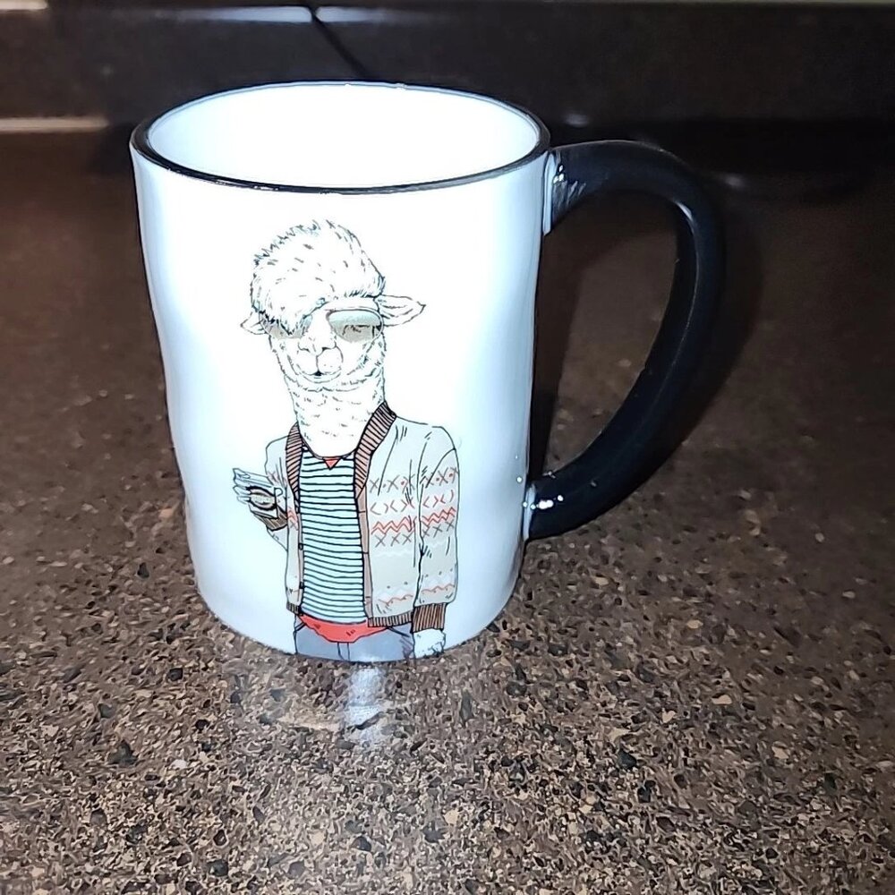Signature Housewares Inc Hipster Coffee Mug Hippy Llama Sipping His Latte EUC